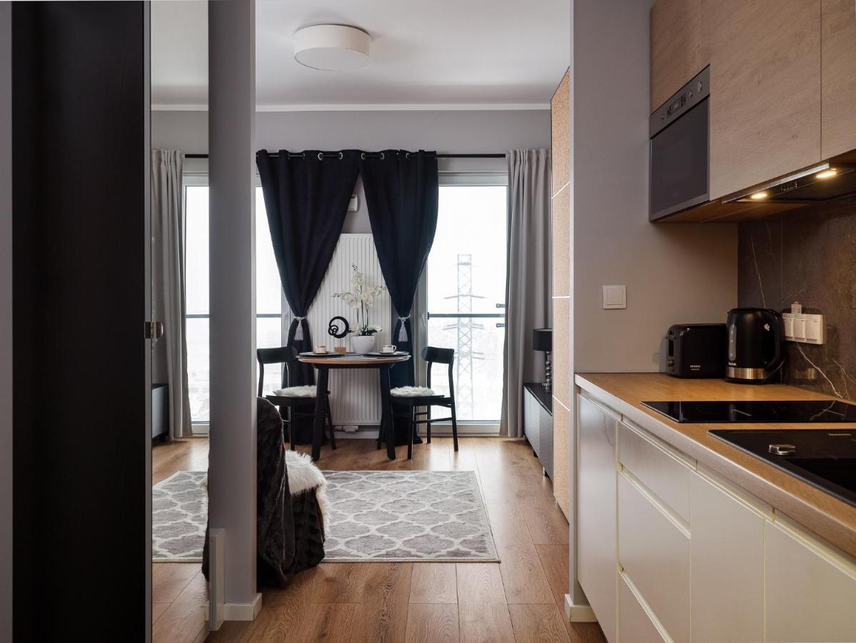 Appartement Prymasa Tysiaclecia 83a Center View By Perfect *